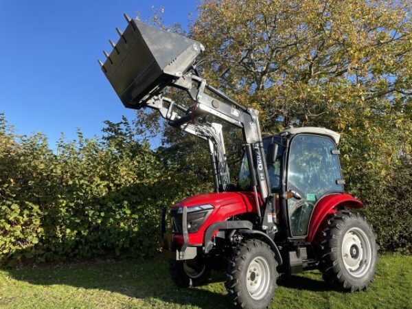 MK404 Compact Tractor