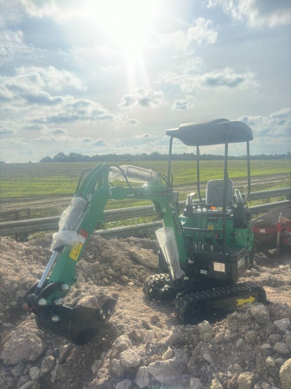 DAX 12 Mini Excavator - Image 19